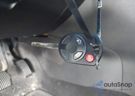 2017 Ford Focus Se z USA, uszkodzony, nr VIN 1FADP3K28HL283664